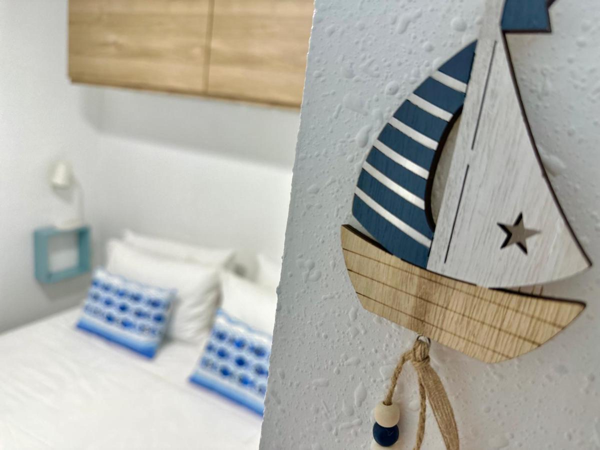 Face A La Mer - Vue Epique, Climatisation, Wifi, Draps Inclus Empuriabrava Exterior photo